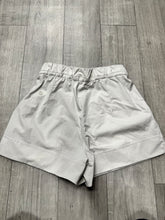 Load image into Gallery viewer, Lulu Lemon Athletic Shorts Size Small
