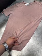 Load image into Gallery viewer, Lulu Lemon Athletic Top Size Small
