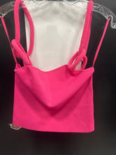 Load image into Gallery viewer, Alice &amp; Olivia Tank Top Size Large
