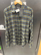 Load image into Gallery viewer, Nwt Rag &amp; Bone L/S size M
