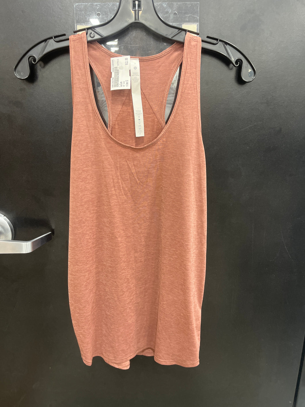 lulu lemon Athletic Top Size Small