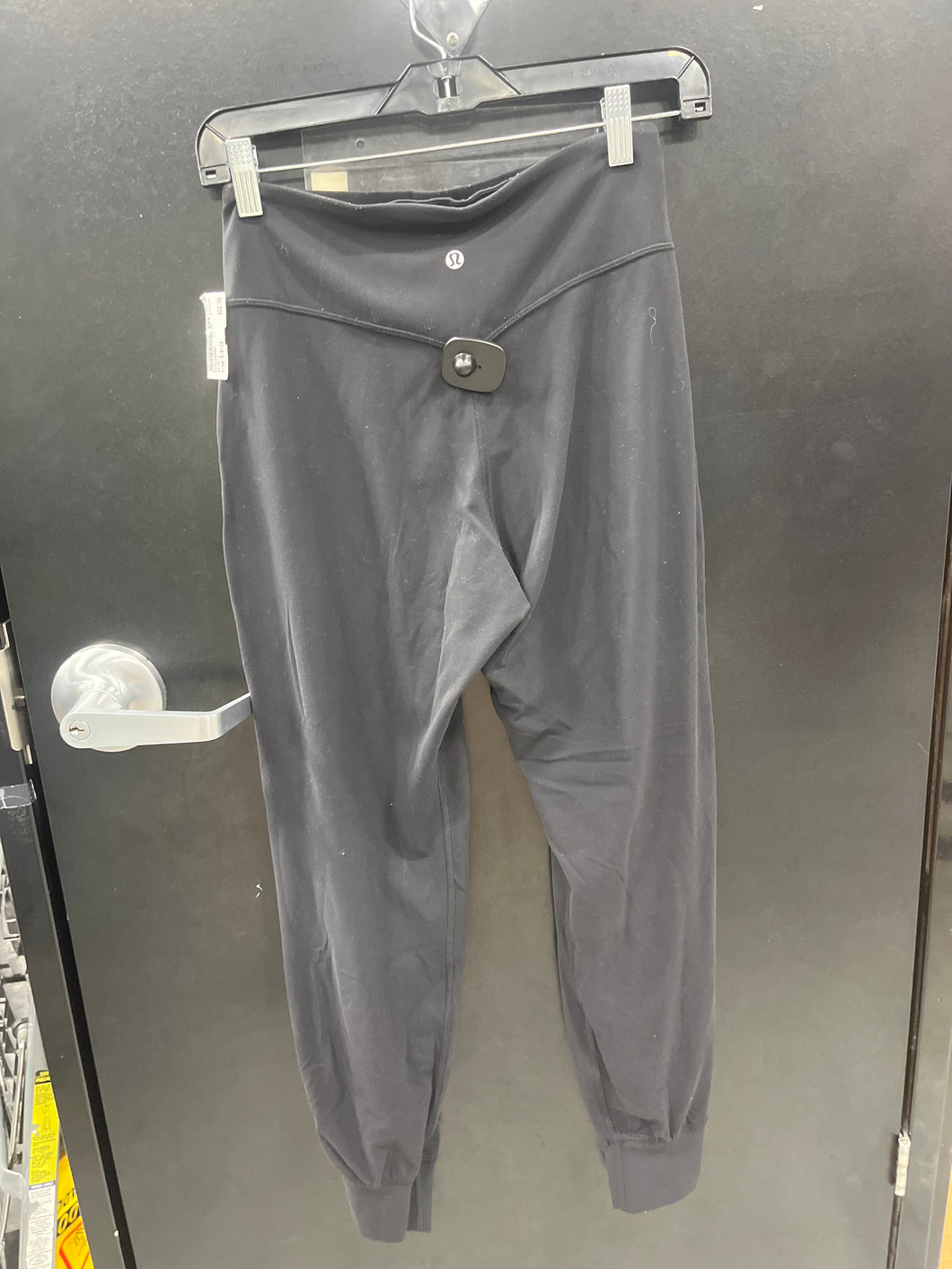 Lululemon Athletic Pants Size 5/6 907