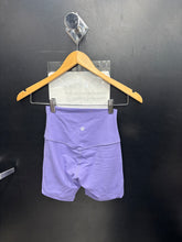 Load image into Gallery viewer, Lulu Lemon Athletic Shorts Size 2 8489
