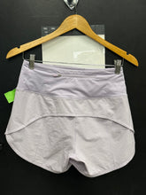 Load image into Gallery viewer, Lululemon Athletic Shorts Size 4 0136
