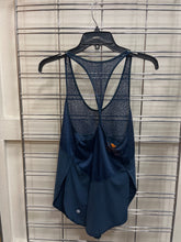 Load image into Gallery viewer, Lulu Lemon Athletic Top Size Small
