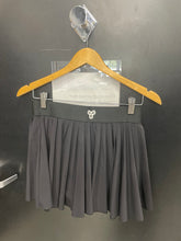 Load image into Gallery viewer, Tna Athletic Skirt Short Size Medium 4680
