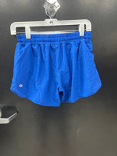 Load image into Gallery viewer, Lulu Lemon Athletic Shorts Size Large 5758

