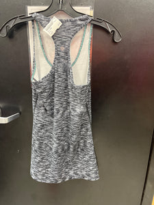 Lulu Lemon Athletic Top Size Small 120