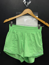 Load image into Gallery viewer, Lululemon Athletic Shorts Size 4 0137
