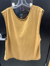 Load image into Gallery viewer, Free People Athletic Top Size Medium

