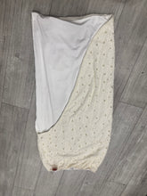 Load image into Gallery viewer, Oh Polly Long Skirt Size 5/6
