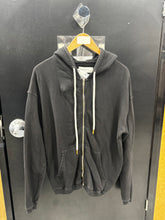 Load image into Gallery viewer, The GREAT Sweater Size Extra Small 7921
