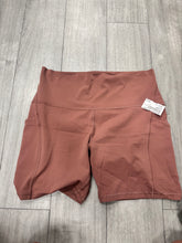 Load image into Gallery viewer, Lululemon Athletic Shorts Size 12
