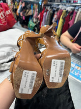 Load image into Gallery viewer, YSL Dress Shoes 6
