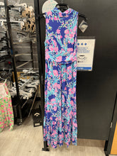 Load image into Gallery viewer, Lilly Pulitzer Maxi Dress Size Small
