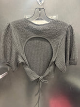 Load image into Gallery viewer, Topshop Short Sleeve Top Size Small
