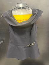 Load image into Gallery viewer, Teri Jon Short Sleeve Top Size Small
