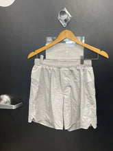 Load image into Gallery viewer, Lulu Lemon Athletic Shorts Size Small 4774
