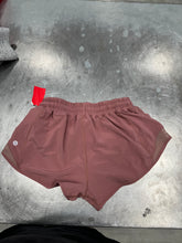 Load image into Gallery viewer, Lulu Lemon Athletic Shorts Size 6 5732
