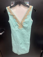 Load image into Gallery viewer, Lilly Pulitzer Dress Extra Extra Small 096
