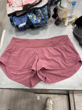 Load image into Gallery viewer, Lulu Lemon Athletic Shorts Size 8 3524

