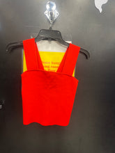 Load image into Gallery viewer, Alice  + Olivia tank top size S 485
