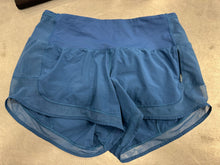 Load image into Gallery viewer, Lulu Lemon Athletic Shorts Size 8
