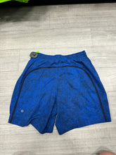 Load image into Gallery viewer, Lulu Lemon Athletic Shorts Size Small
