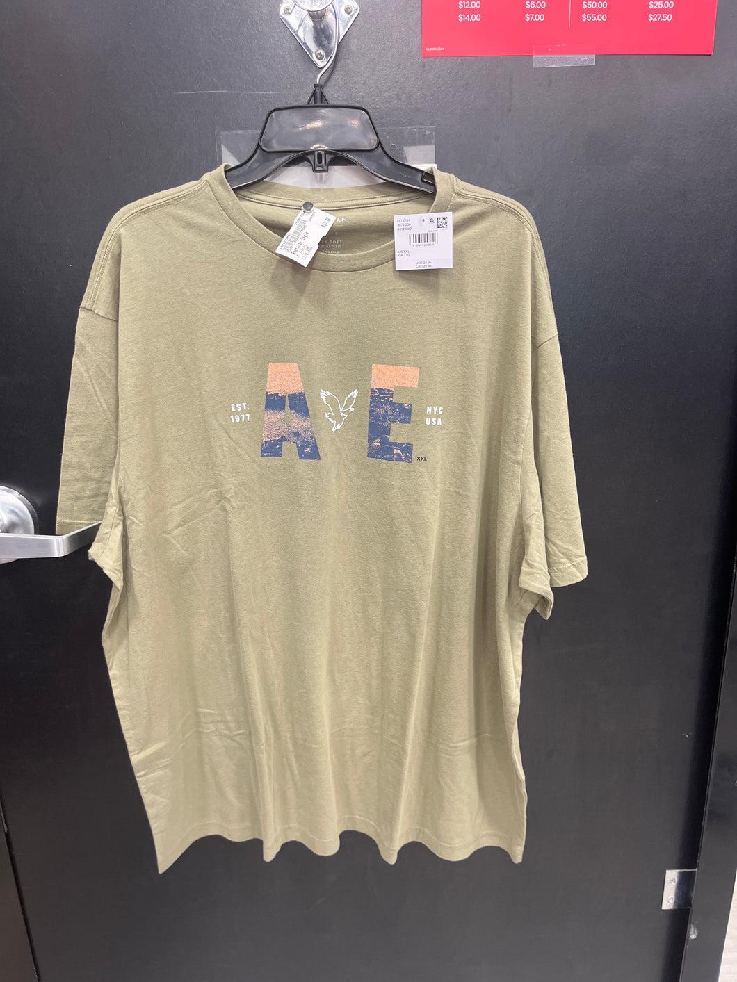 NWT American Eagle T-shirt Size XXL