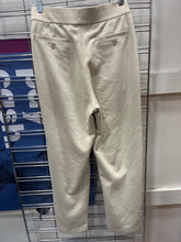 Load image into Gallery viewer, Uniqlo Pants Size Small

