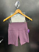 Load image into Gallery viewer, Lulu Lemon Athletic Shorts Size 4 2905
