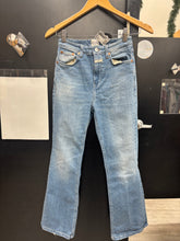 Load image into Gallery viewer, Clothes Denim Size 1 (25)

