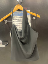 Load image into Gallery viewer, NWT Abercrombie &amp; Fitch Tank Top Size Large

