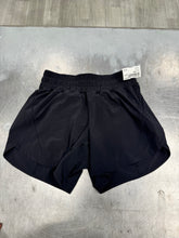 Load image into Gallery viewer, Lulu Lemon Athletic Shorts Size Medium 575
