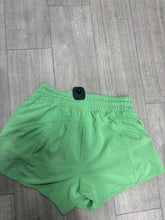 Load image into Gallery viewer, Lululemon Athletic Shorts Size 9/10
