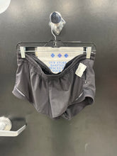 Load image into Gallery viewer, Lulu Lemon Athletic Shorts Size Medium 6539
