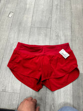 Load image into Gallery viewer, Lulu Lemon Athletic Shorts Size 4 5724
