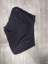Load image into Gallery viewer, Lulu Lemon Athletic Shorts Size Large 9722

