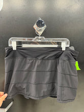 Load image into Gallery viewer, Lulu Lemon Athletic Shorts Size 11/12
