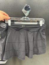 Load image into Gallery viewer, Lulu Lemon Athletic Shorts Size 11/12
