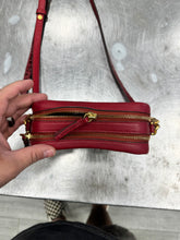 Load image into Gallery viewer, Tory Burch Purse
