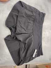 Load image into Gallery viewer, Lulu Lemon Athletic Shorts Size 6
