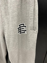 Load image into Gallery viewer, Eric Emanuel Sweatpants Size XL s001124573
