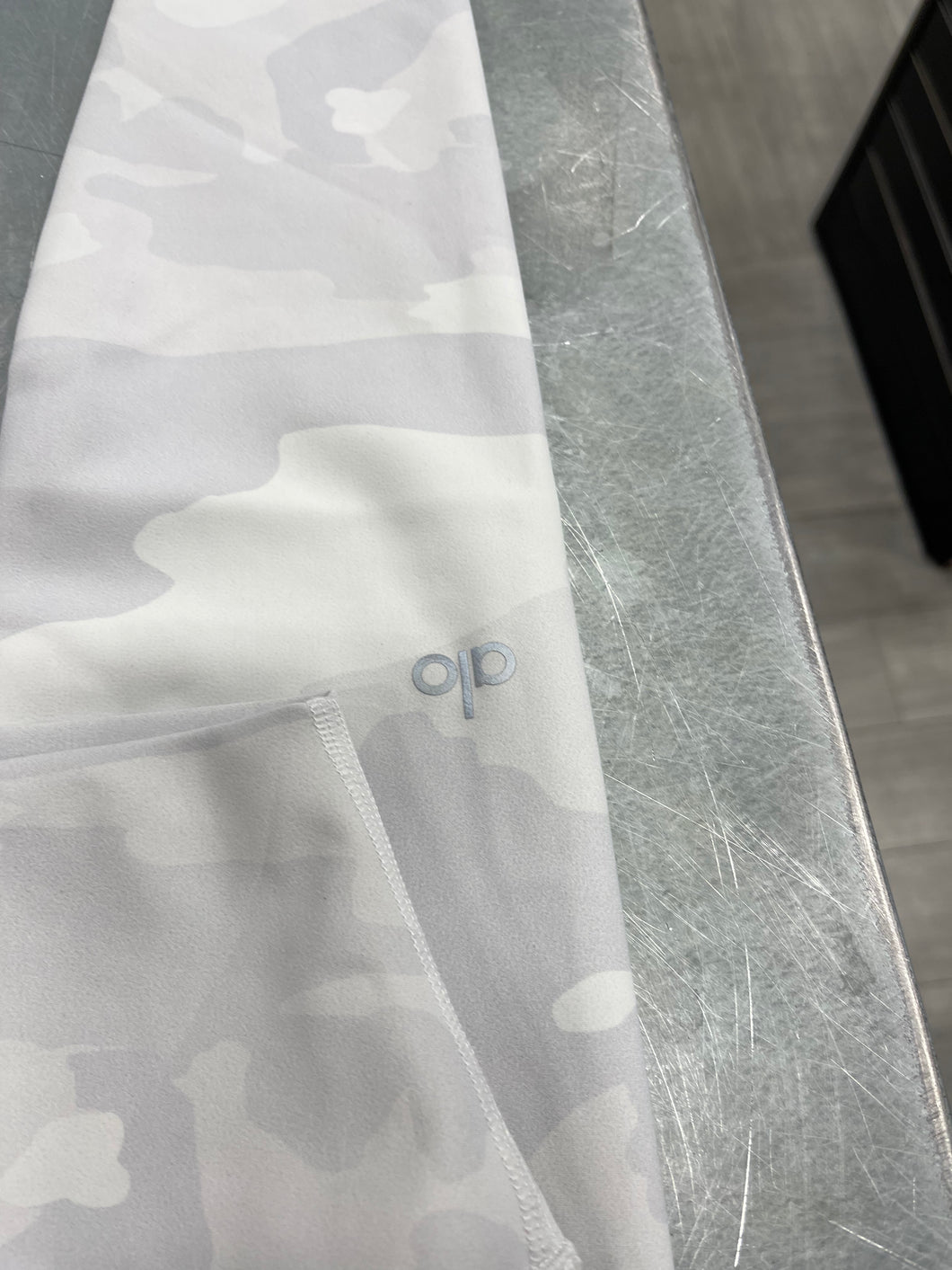 Alo Athletic Pants Extra Extra Small