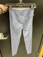 Load image into Gallery viewer, Alphalete Athletic Pants Size Medium 6620
