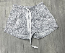 Load image into Gallery viewer, Lulu Lemon Athletic Shorts Size Small 6821

