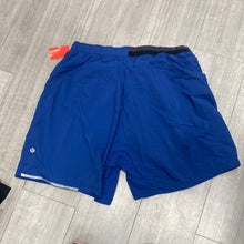 Load image into Gallery viewer, Lulu Lemon Mens Athletic Shorts Size Medium
