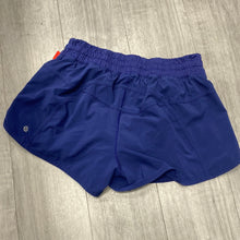 Load image into Gallery viewer, Lulu Lemon Athletic Shorts Size 10
