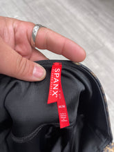 Load image into Gallery viewer, SPANX Athletic Pants Size Medium 6751
