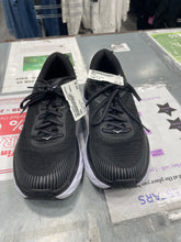 Load image into Gallery viewer, Hoka Athletic Shoes Womens 7.5 0537

